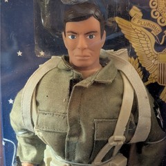 Soldiers of the World WWII Vietnam U.S. Army Figure Set Sealed No. 22205 NIB