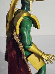 Marvel Toy Biz 1997 Earth’s Heroes Avengers Reborn Series Loki Figure