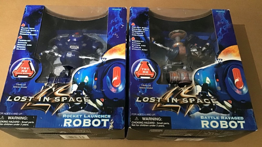 2 Trendmasters Lost In Space Action Figure Battle Ravaged Rocket Launcher Robots