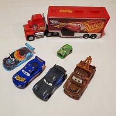 Diecast Disney Pixar Cars McQueen Mack Hauler Truck 95 Kids Toy Car Lot Set Film