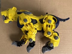 2002 Hasbro Tomy Zoids Zaber Sabre Tooth Yellow/black Action Figure W/ Pilot