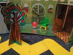 Mego WIZARD of OZ Emerald City Playset Boxed