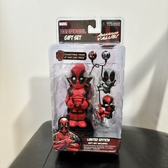 NECA Marvel Deadpool Giftset LIMITED EDITON