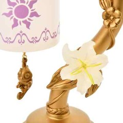 Disney Store japan Pascal LED light FEEL LIKE RAPUNZEL desktop lamp lanthanum