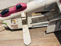 2009 Hasbro Star Wars REPUBLIC GUNSHIP CRUMB BOMBER Toys-R-Us Exclusive