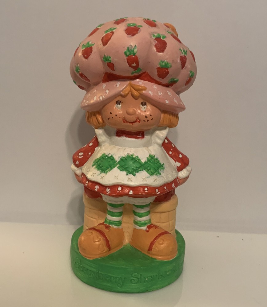Vintage 1980 Strawberry Shortcake 5” Hard Plastic Figure American Greetings
