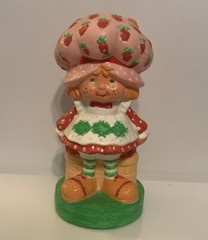 Vintage 1980 Strawberry Shortcake 5” Hard Plastic Figure American Greetings