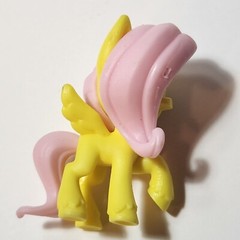 My Little Pony Fluttershy 1.5in Mini Figure Friendship Shine MLP G5