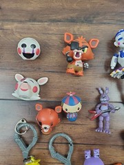 FNAF Five Nights At Freddy’s Figure Keychain Toy Lot Parts Guitar As is