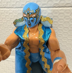 Carístico Luchador Figure 6.5” Articulated Action Figure w/ Cape Boots Villago