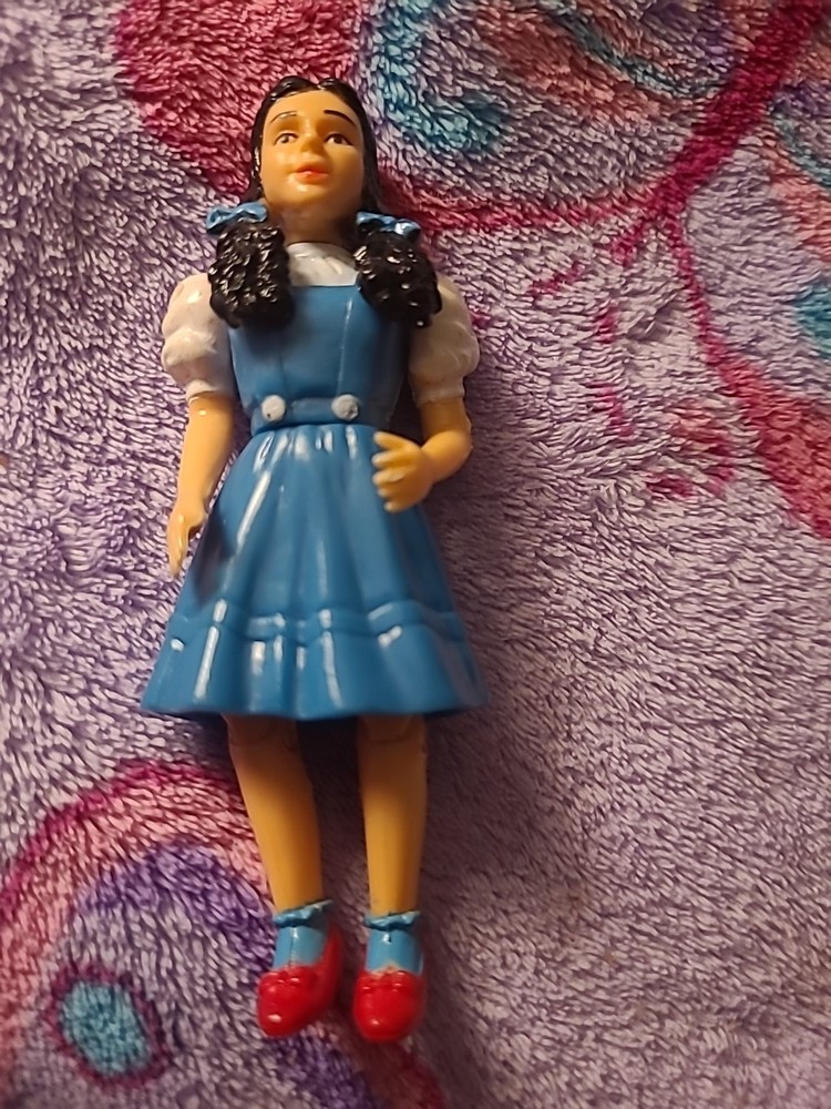 Wizard Of Oz Dorothy Action Figure 1988 MGM Turner Productions Toy 4″ Poseable