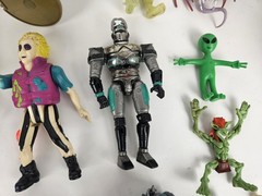Vintage 1990’s Horror & Sci Fi Action Figure Toy Lot