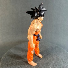 Dragon Ball Z Battle Damaged Barefoot Goku Action Figure 2003 Jakks Pacific DBZ