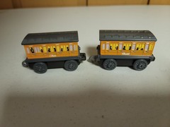 Thomas Train Metal Annie & Clarabel Trains Fit on Wooden Tracks (Hooks) 2020