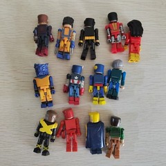 Lot 13 Marvel Minimates Spiderman Wolverine Captain Spider-woman Beast Sandman