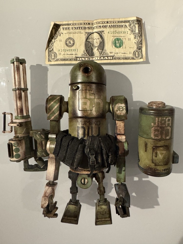 Ashley Wood 3A ThreeA WWR 3AGO Bertie JEA : NOM DE PLUME Underverse UV Robot