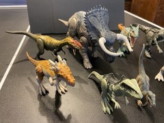 Lot of 8 Various Jurassic World Dinosaur Action Figures Mattel 2015 – Modern