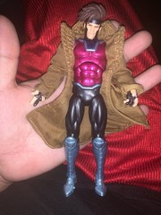 Marvel Figures Lot ( READDDDDD)