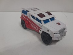 Transformers Combiner Wars – FIRST AID – Loose – Incomplete – KO/3RD PARTY