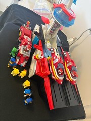 Paw Patrol Aircraft Carrier HQ with Chase Action Figure and Mighty Pups Big Set