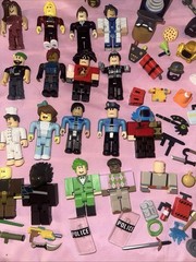 Large Mixed Lot of Robolox Action Figures & Accessories Toy Lot