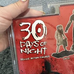 30 Days Of Night Deluxe IRIS Action Figure Sealed Horror ••NEW••