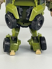 Hasbro Transformers Prime 2011 First Edition Voyager Class Bulkhead