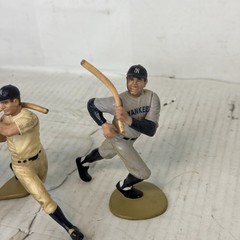 Lot Of 4 Figures 1989 Babe Ruth & Gehrig Yankees & 2000 Millwood & Maddux Braves