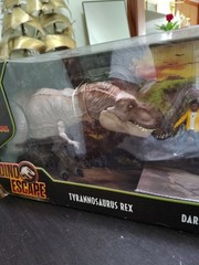 Jurassic Park World T-Rex Darius Blue Raptor Camp Cretaceous Playset New