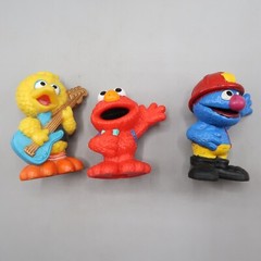 Sesame Street 2010 Hasbro 3” Figures Lot Big Bird Guitar Groover Fireman Elmo