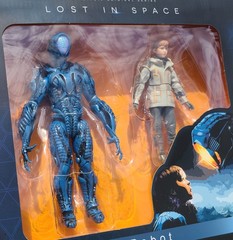 Lost in Space Will Robinson & Robot Walmart Exclusive Action Figure 2-Pack New