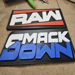 WWE Mattel RAW / SMACKDOWN Current Logo Accessory Set