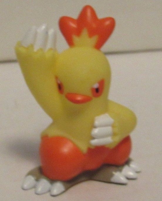 2005 Pokemon Finger Puppet Combusken Figure Catch Them All Nintendo Bandai