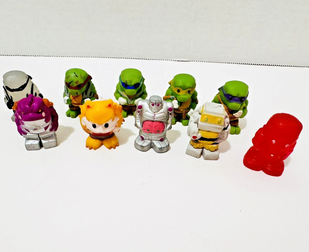 Lot of 10 TMNT Pencil Eraser Toppers Lot