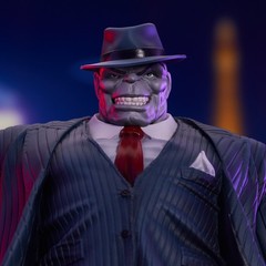 Diamond Select Toys: Marvel Gallery – Mr. Joe Fixit Deluxe Diorama Statue