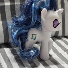 My Little Pony Hasbro MLP G4 3″ Brushable Vinyl Scratch DJ PON3 Unicorn 2010
