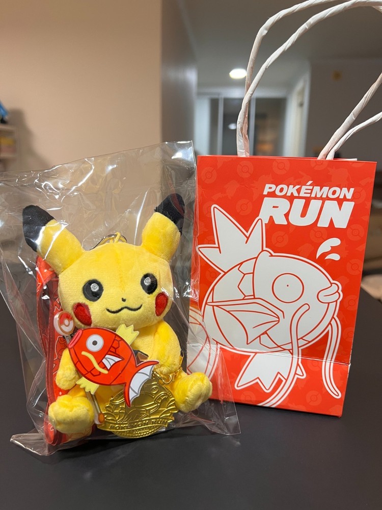 Pokemon Run 2026 Gold Medal Pikachu Plush Korea Limited 30th Anniversary