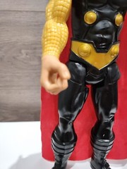 2013 Thor Hasboro Marvel Action Figure w/ Cape & Helmet Black & Gold 12” Tall