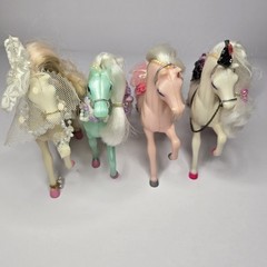 VTG 1980s Enchanted Kingdom Horses Valentine/ Winter Bride /Bouquet /Nina & Comb