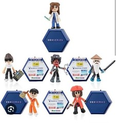 Roblox DevSeries Blind Mystery Figure Series 1 w/ Virtual Item Code SEALED NEW