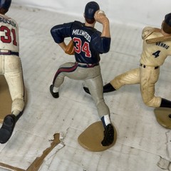 Lot Of 4 Figures 1989 Babe Ruth & Gehrig Yankees & 2000 Millwood & Maddux Braves