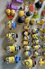 Mixed Lot Of 40 + Despicable Me Plastic Minion Toys