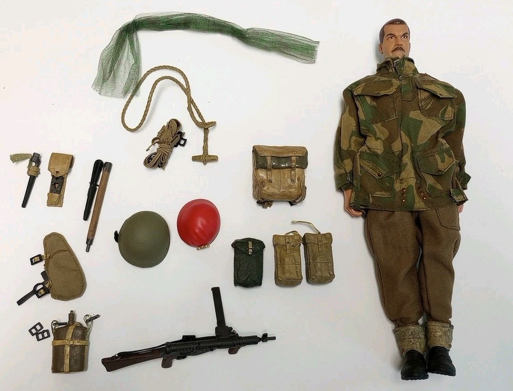 21st Century British SAS NO BOX With A Lot Of Accessories