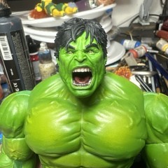 Marvel legends custom Green Hulk Head Painted *****HEAD ONLY****