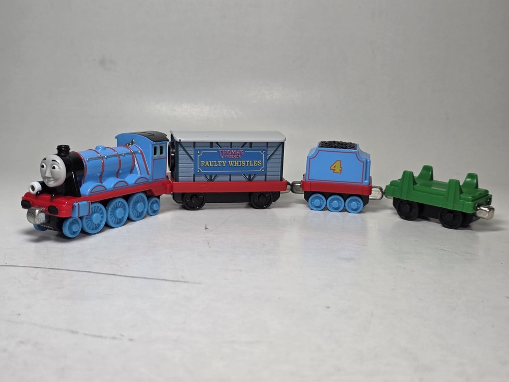 Thomas & Friends Trains Set Locomotive Gordon’s Tender Toy Blue Green Vintage
