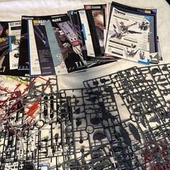 HUGE LOT BANDAI GUNDAM Model Kit PIECES Figures Weapons, Accessories Manuals