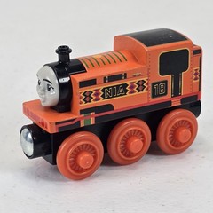 Thomas & Friends Wooden Railway Train Engine Nia