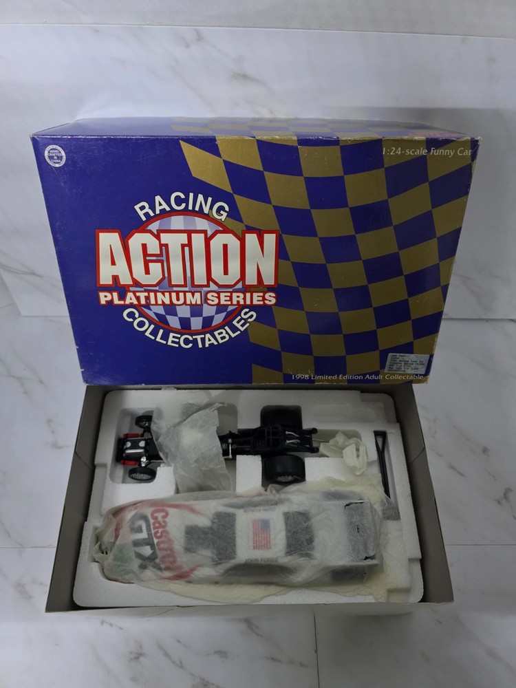 John Force Castrol 1998 Mustang Funny Car 1:24 NHRA Action Racing /14504