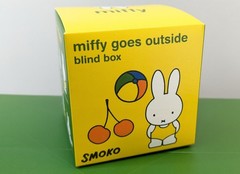 Miffy Summer Goes Outside Smoko (1 Random Blind Box figure) 31641