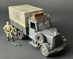 Indiana Jones 1:18 WWII German Military Cargo Truck 3.75 Raiders Of The Lost Ark